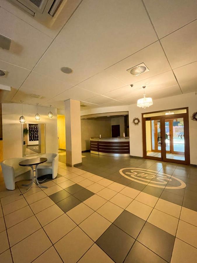 Hotel Sens Mierzyn  Bagian luar foto