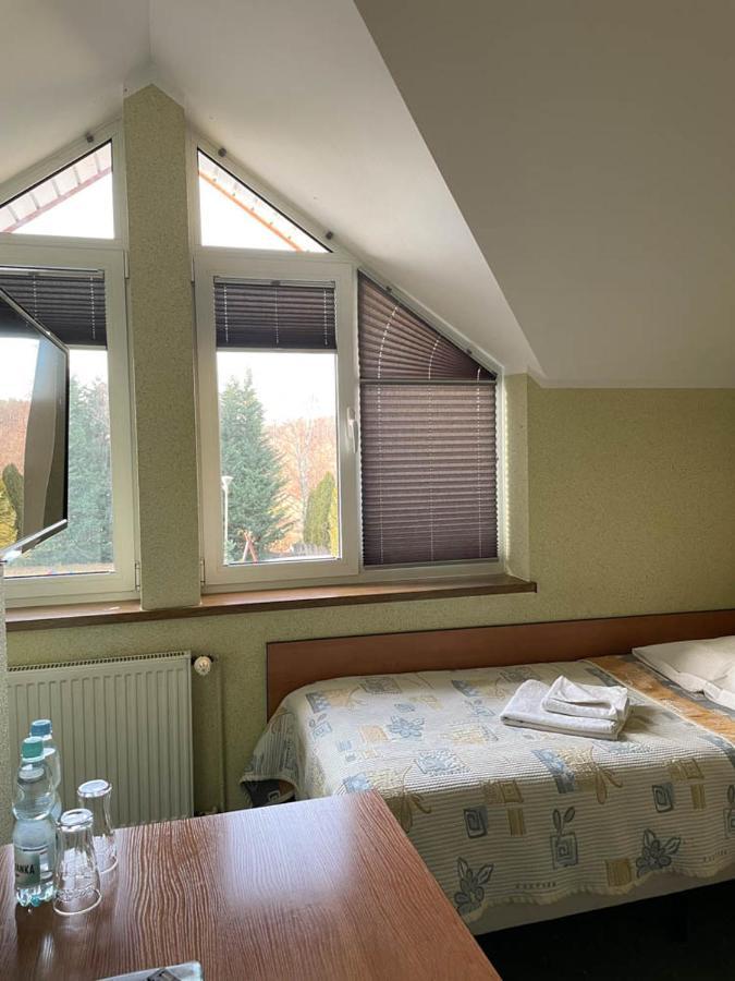 Hotel Sens Mierzyn  Bagian luar foto