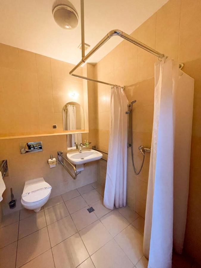 Hotel Sens Mierzyn  Bagian luar foto