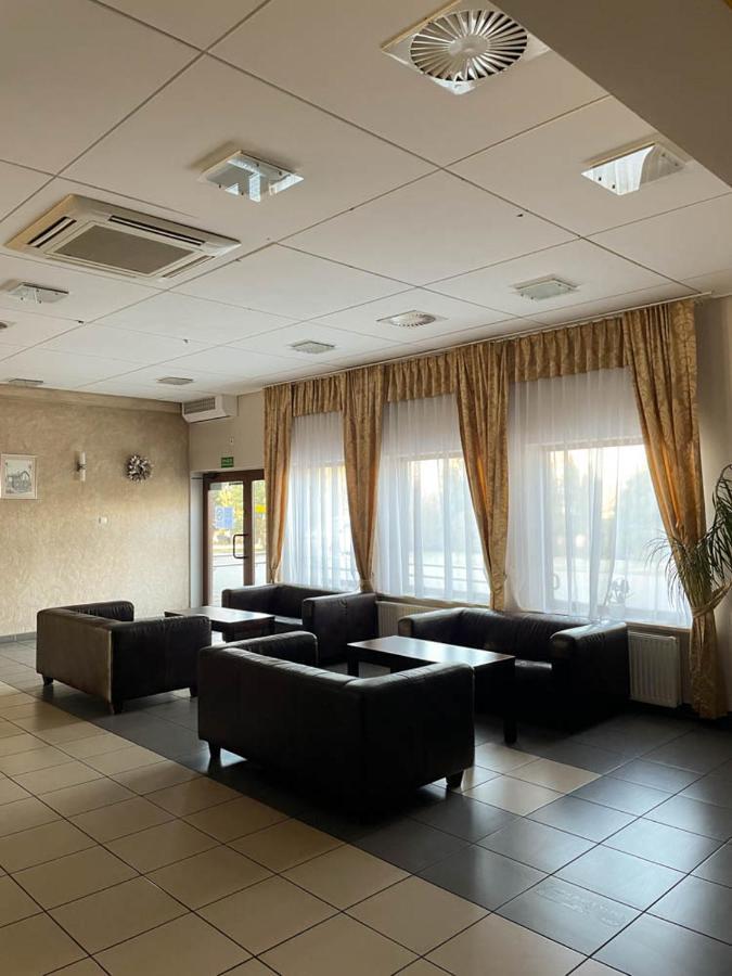 Hotel Sens Mierzyn  Bagian luar foto